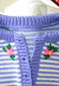 bargain-bin-cardigan-neckline-detail