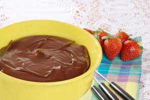 chocolate fondue