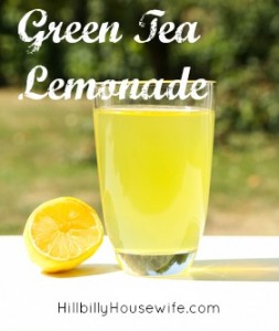 A glass of green tea lemonade